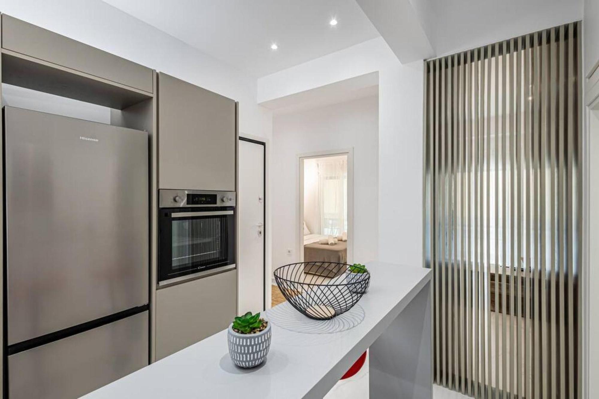 Acropolis Luxury Apartment Atina Dış mekan fotoğraf
